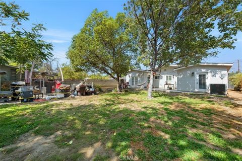 A home in Duarte