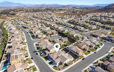 A home in Lake Elsinore