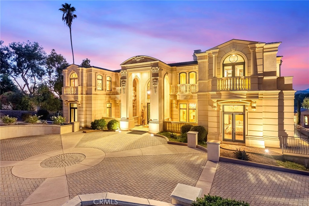165 Circle Drive