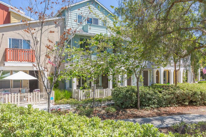 Highly upgraded property with views from all windows, located at the end of a cul-de-sac and just steps away from the Paseo. This spectacular very private 2 master bedroom floorplan has been completely updated with quartz counter tops, stainless steel appliances, gorgeous wood floors, remodeled bathrooms with quartz counters, dual sinks, custom lighting throughout, built in walk in closest and balconies to enjoy the views.