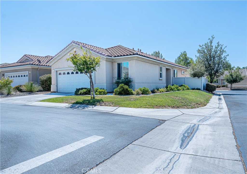 View Apple Valley, CA 92308 house