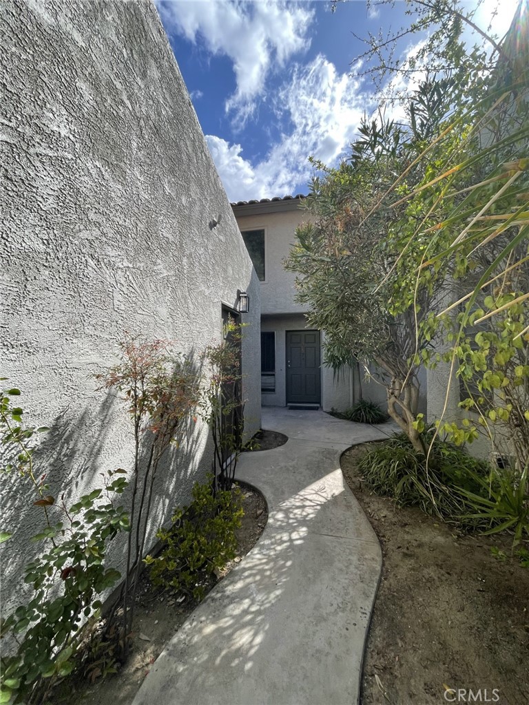 38974 Paseo De Oro