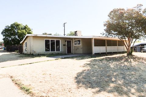 A home in Oroville