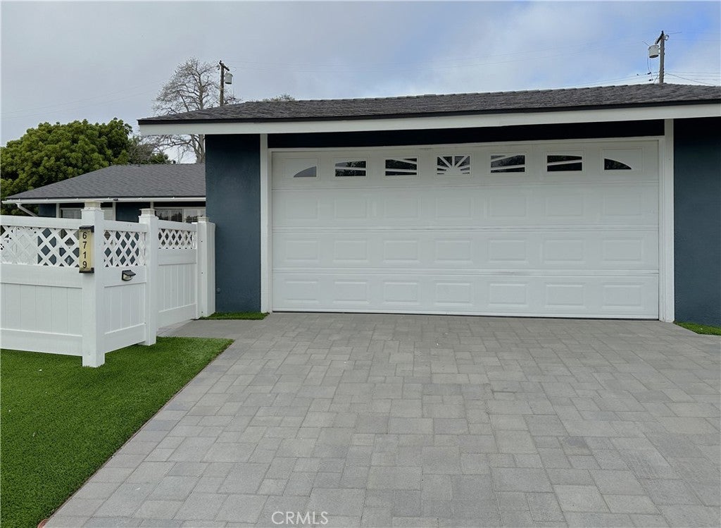 6719 Abbottswood Drive