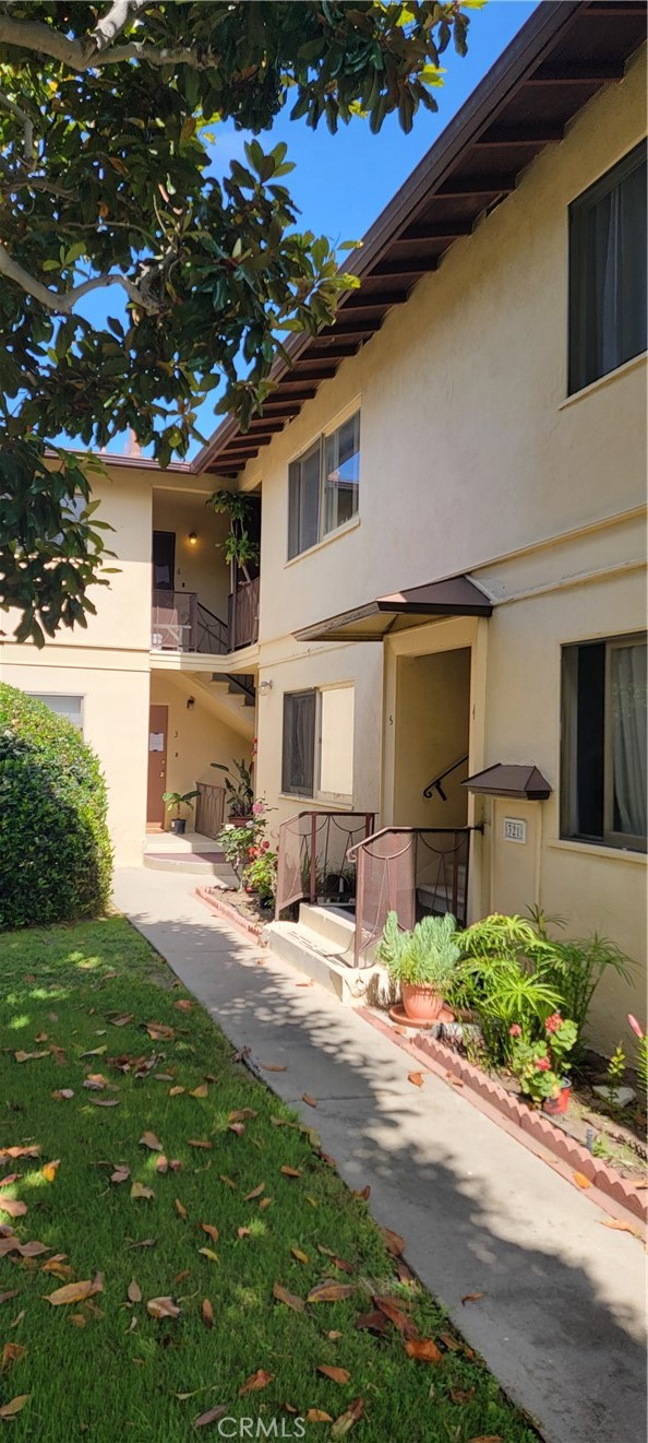 321 Calle Miramar