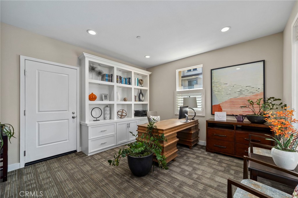 553 W Foothill Boulevard 129