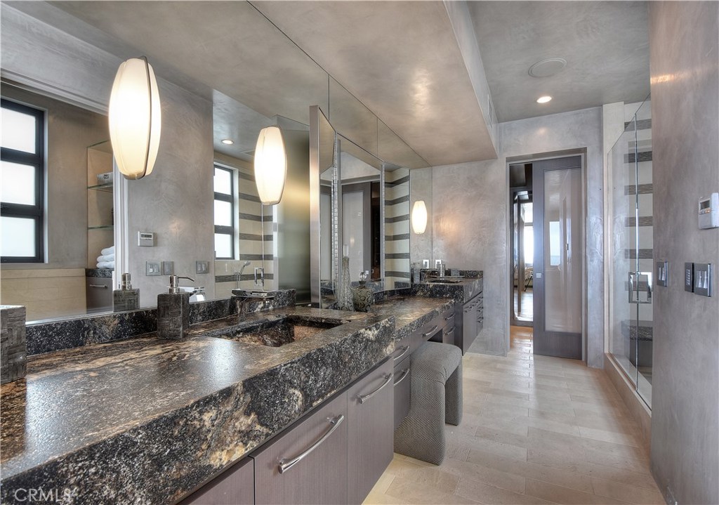 Beach Road Custom (BR) - Residential
