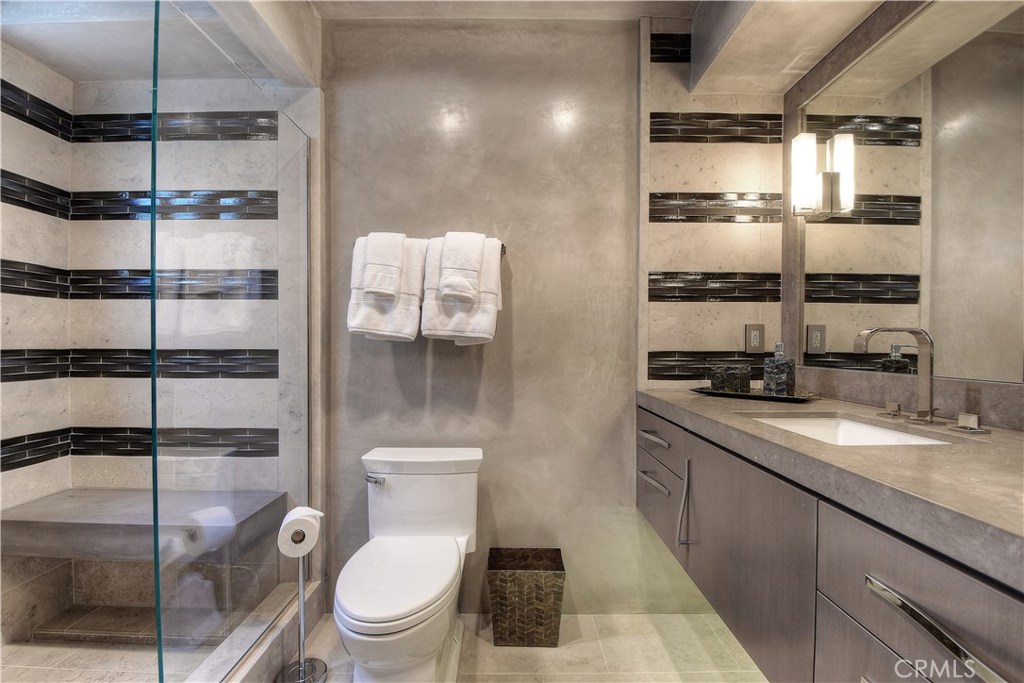 Beach Road Custom (BR) - Residential