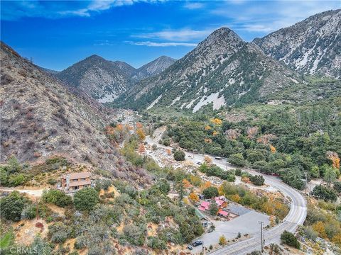 A home in Mt Baldy