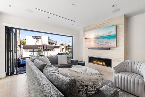 A home in Corona Del Mar