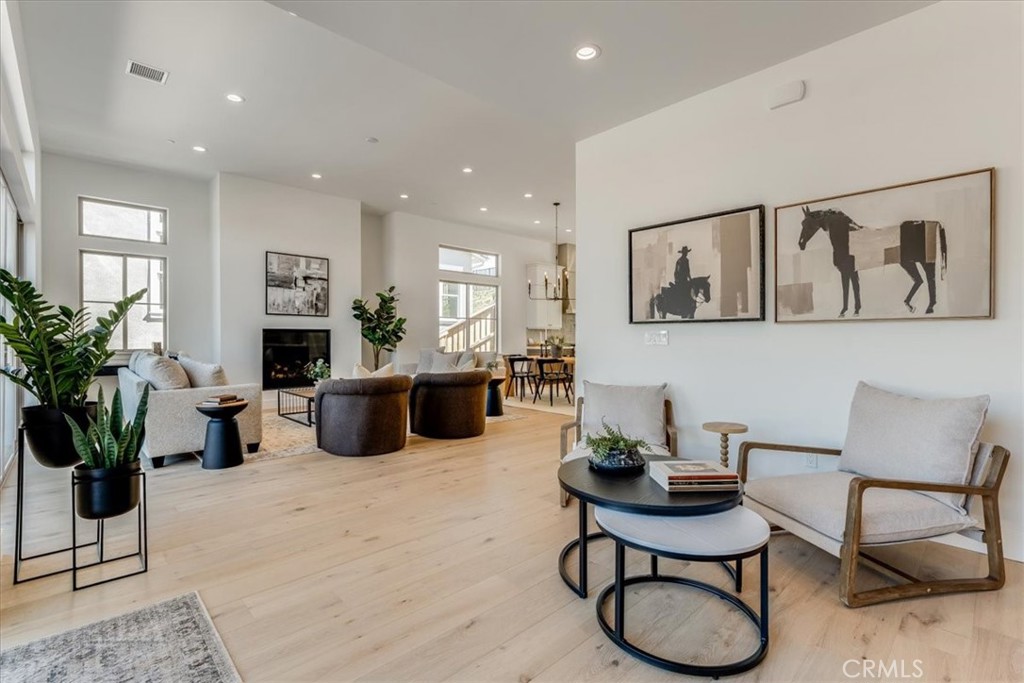 1433 Hansen Lane