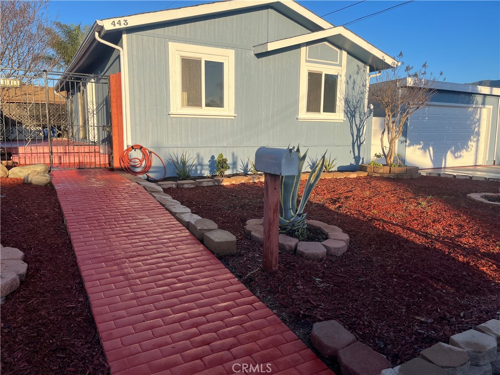 View Santa Paula, CA 93060 mobile home