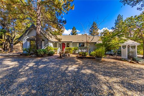 A home in Oakhurst