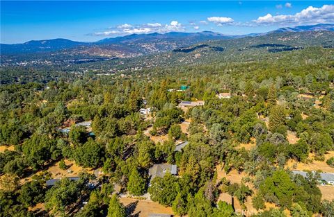 A home in Oakhurst