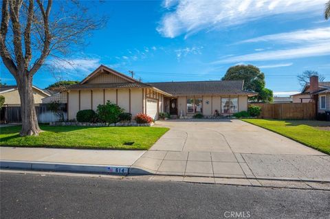 Photo of 614 E Bunny Avenue, Santa Maria, CA 93454 (MLS # PI23217551)