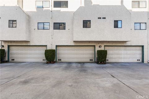 A home in Sylmar