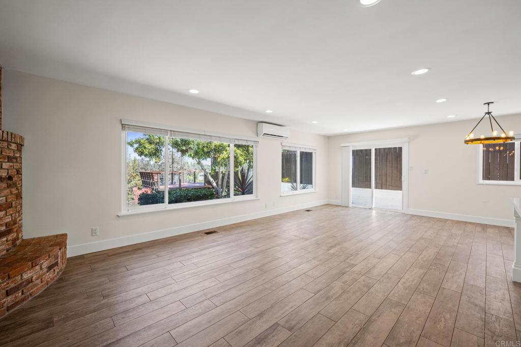 2424 Alta Vista Drive