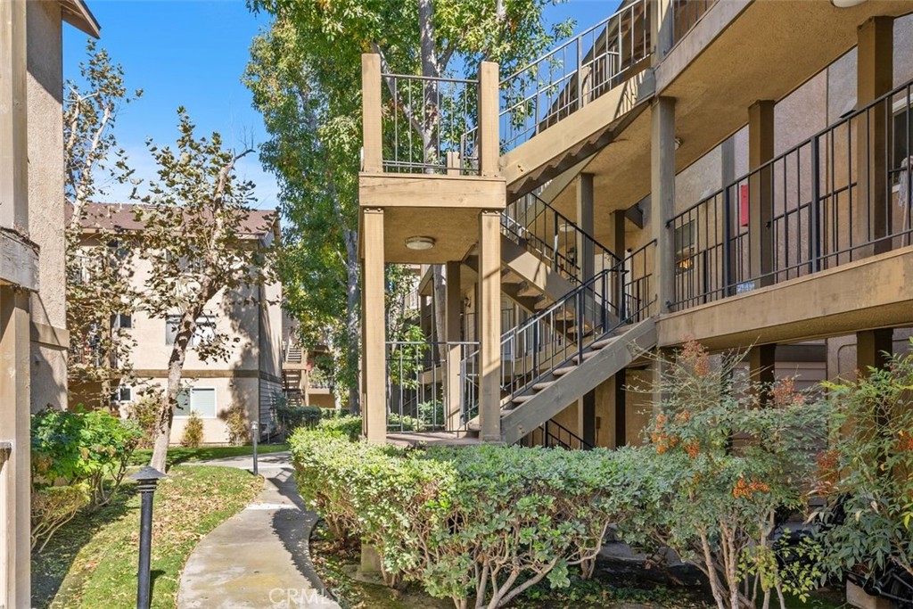 4201 W 5th Street 225