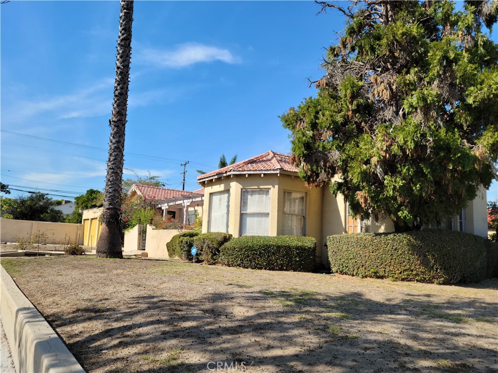 3805 Linden Avenue