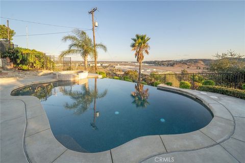 A home in La Verne