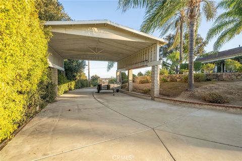 A home in La Verne