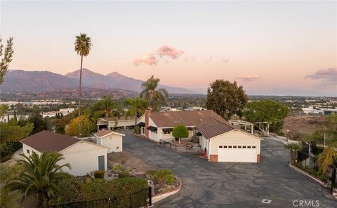 A home in La Verne