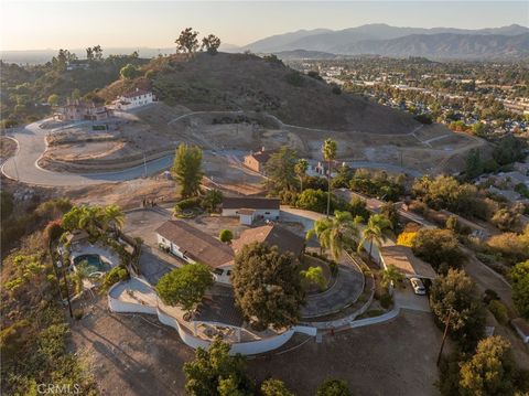 A home in La Verne