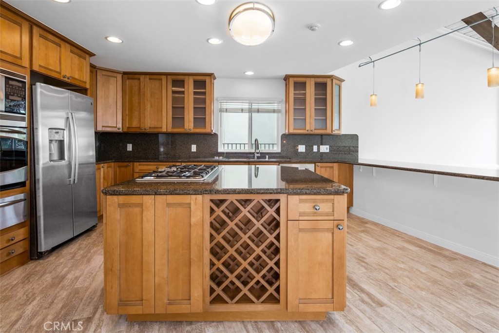 Harbor Island ""Drive"" (HIDC) - Residential