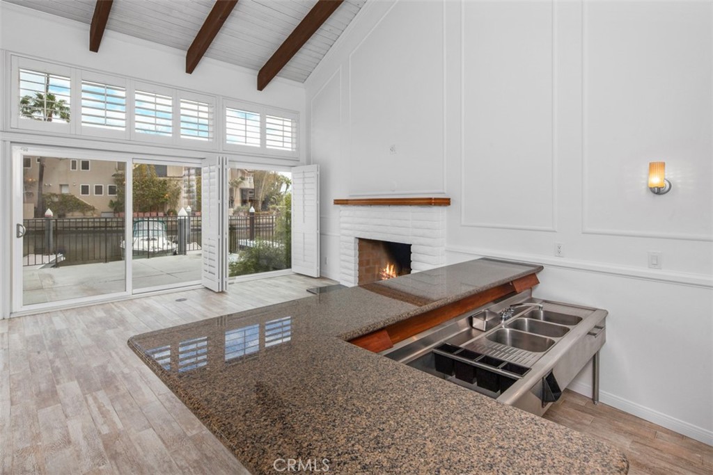 Harbor Island ""Drive"" (HIDC) - Residential