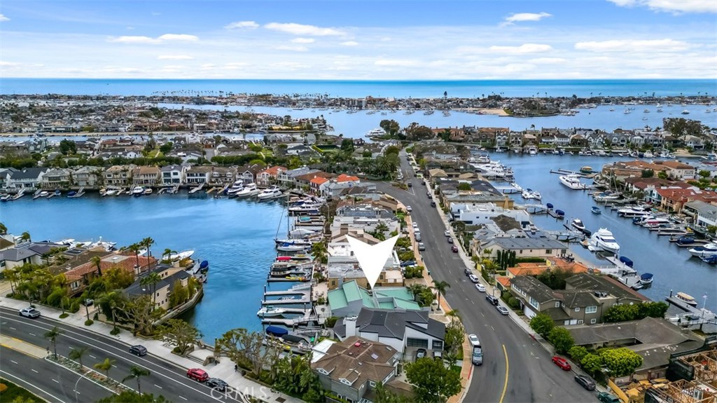 Harbor Island ""Drive"" (HIDC) - Residential