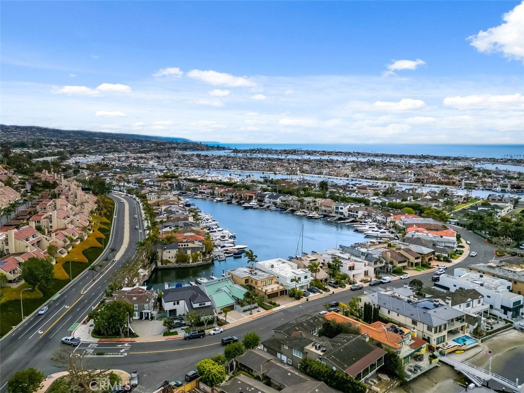 Harbor Island ""Drive"" (HIDC) - Residential