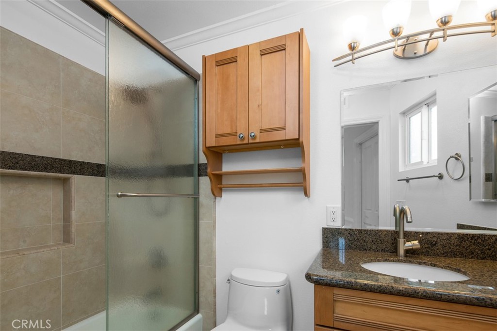 Harbor Island ""Drive"" (HIDC) - Residential