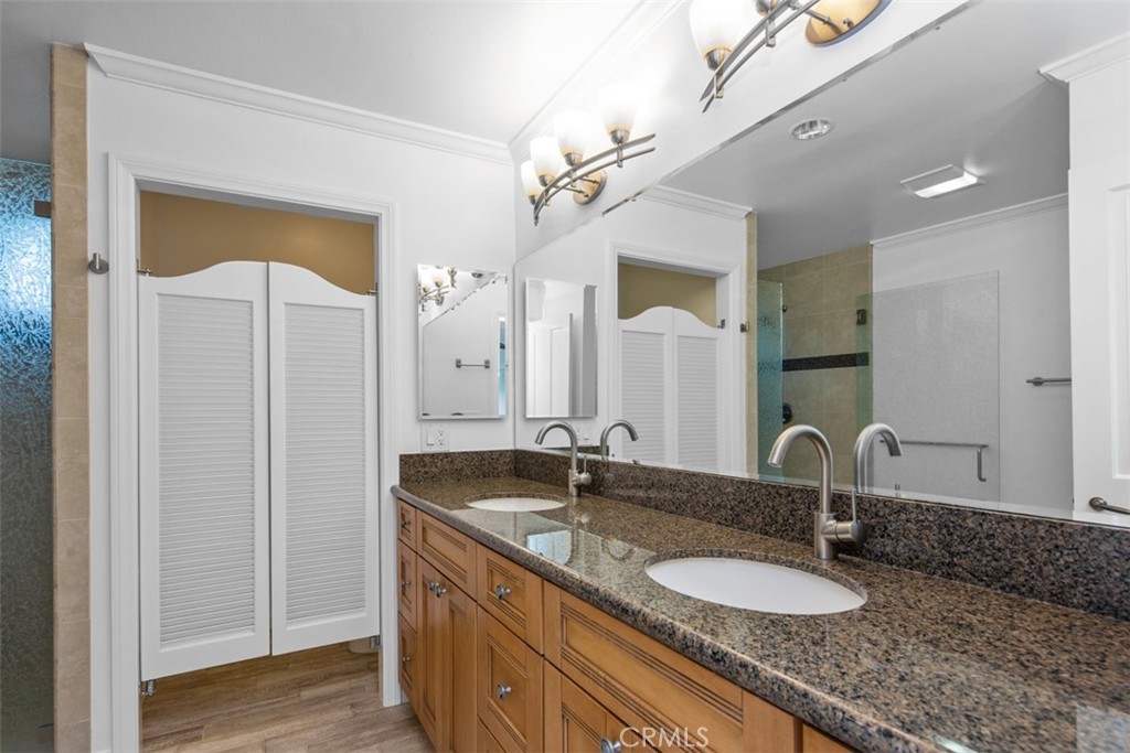 Harbor Island ""Drive"" (HIDC) - Residential