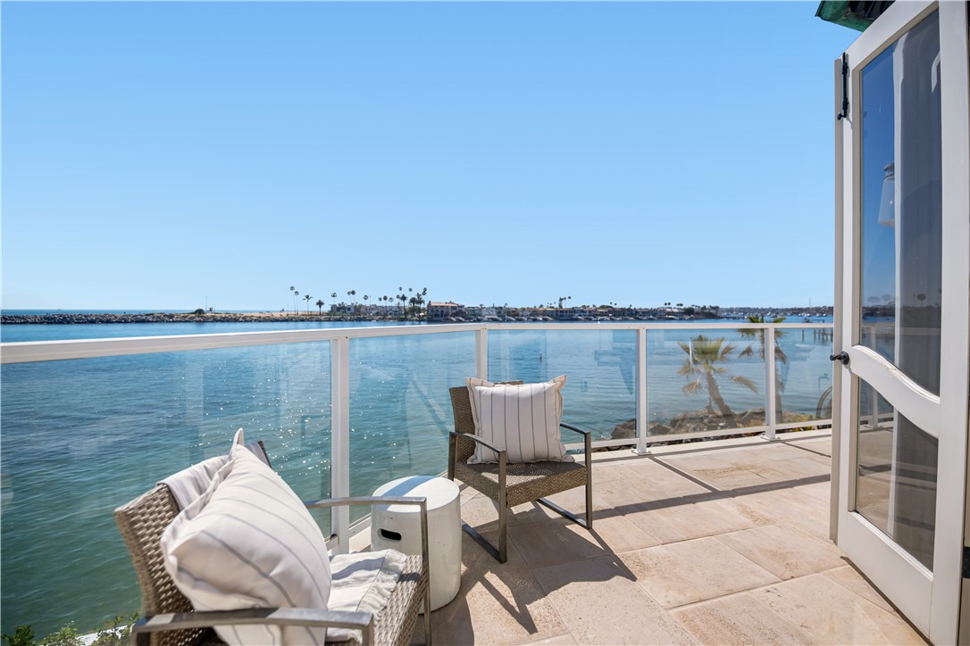 Corona del Mar South of PCH (CDMS) - Residential