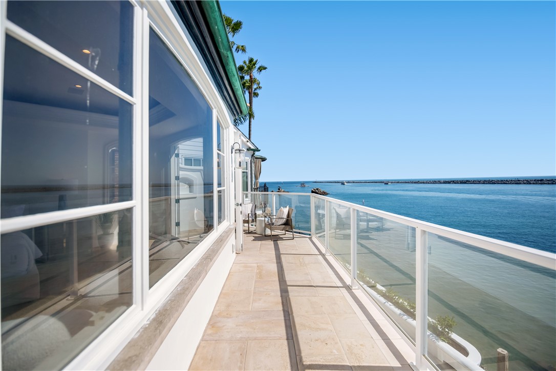 Corona del Mar South of PCH (CDMS) - Residential