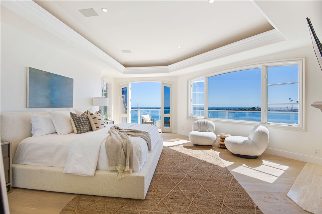 Corona del Mar South of PCH (CDMS) - Residential