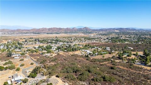 A home in Lake Elsinore