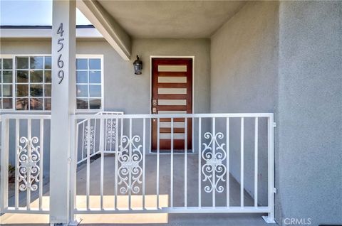 A home in El Monte