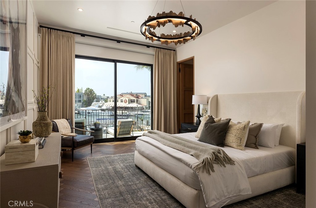 Lido Peninsula (LIPN) - Residential