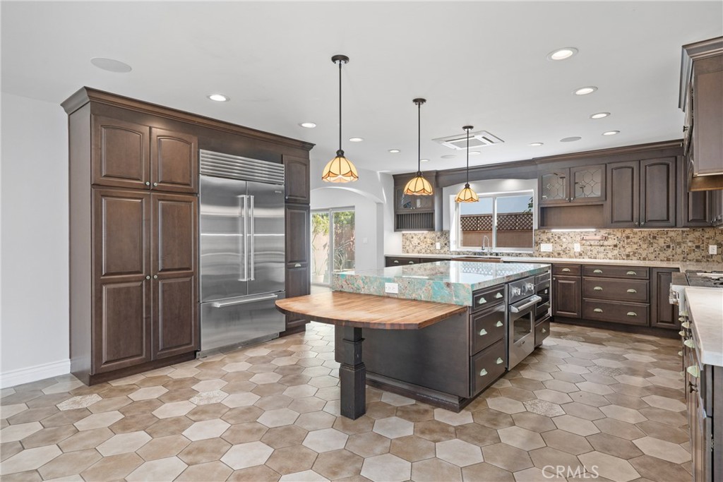 11360 Segrell Way