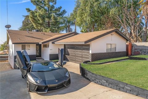 A home in Tujunga