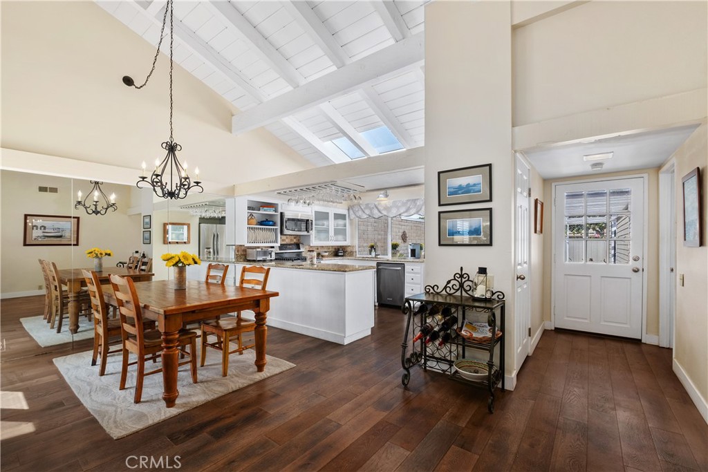 Gardens (Inland of PCH) (NSI) - Residential