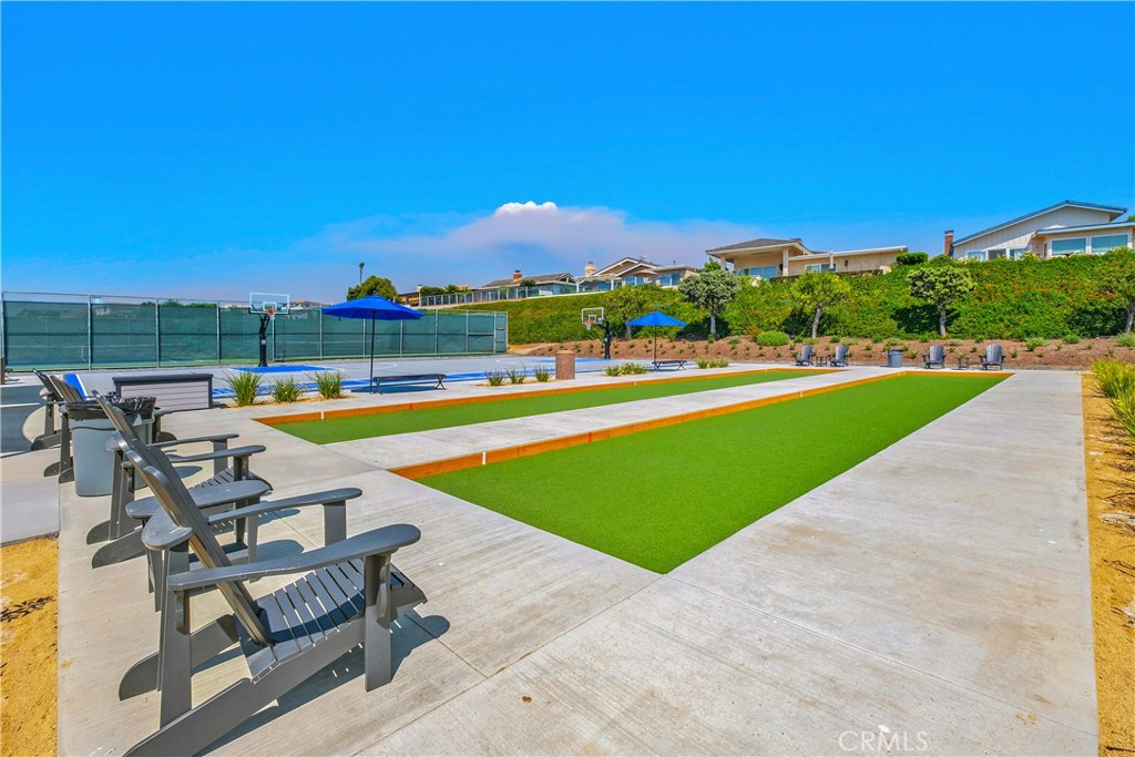 Gardens (Inland of PCH) (NSI) - Residential