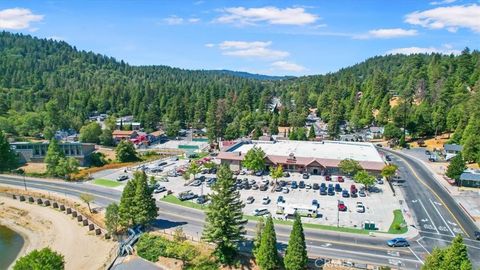 A home in Crestline