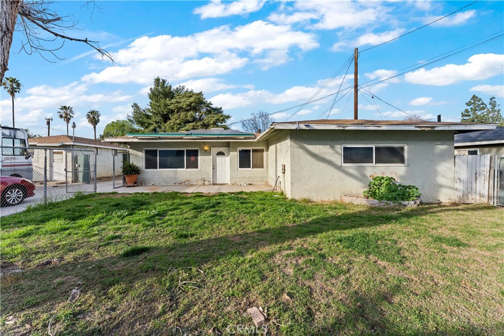 1829 E Elm Street