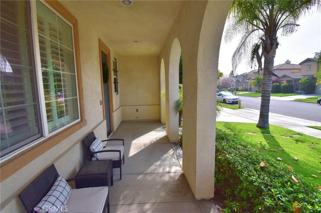 listing image 130723851451211397081