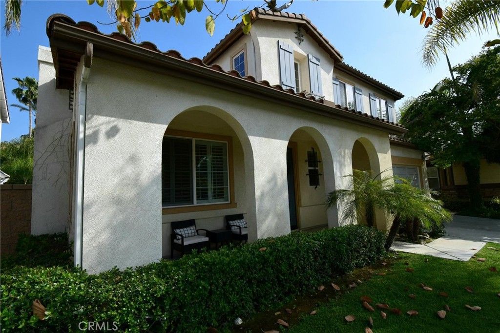 listing image 130729502320988910285