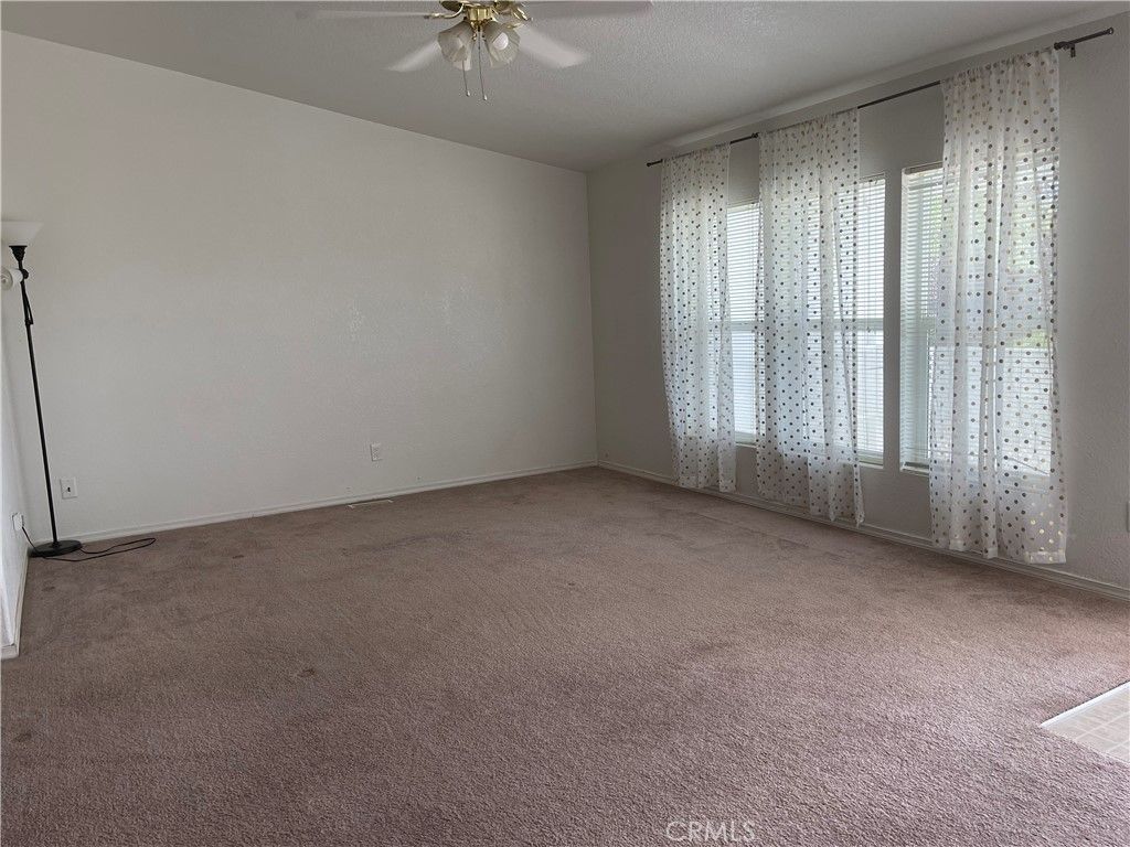listing image 130721069389828424226