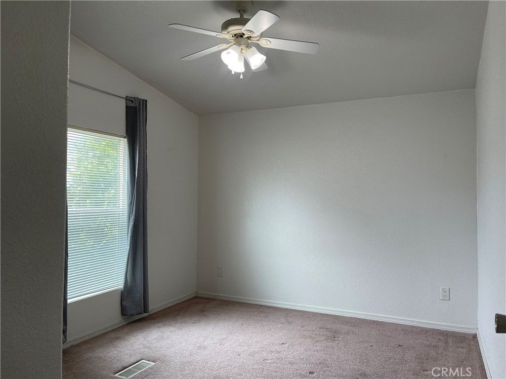 listing image 130722480571939413799