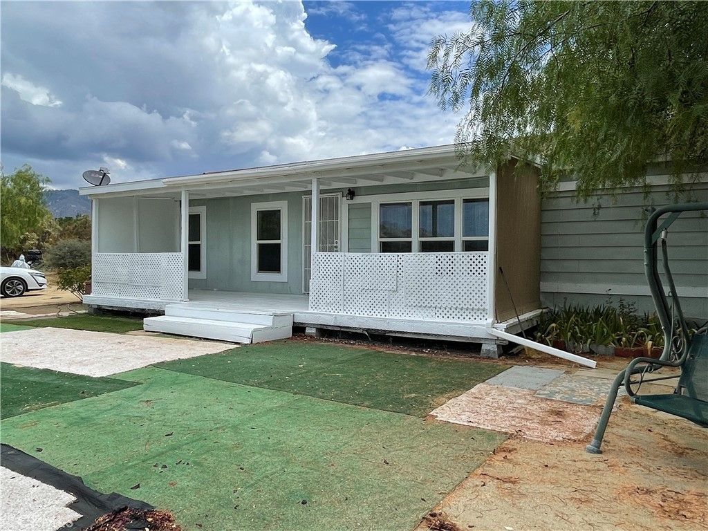 listing image 130722418557128971695